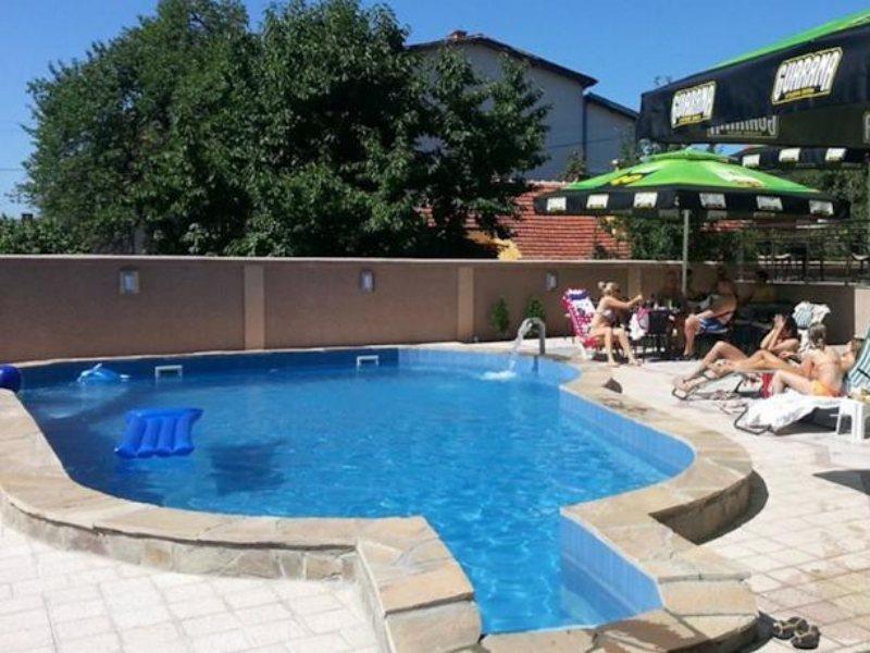 Guesthouse Vila Dnd Niska Banja Luaran gambar